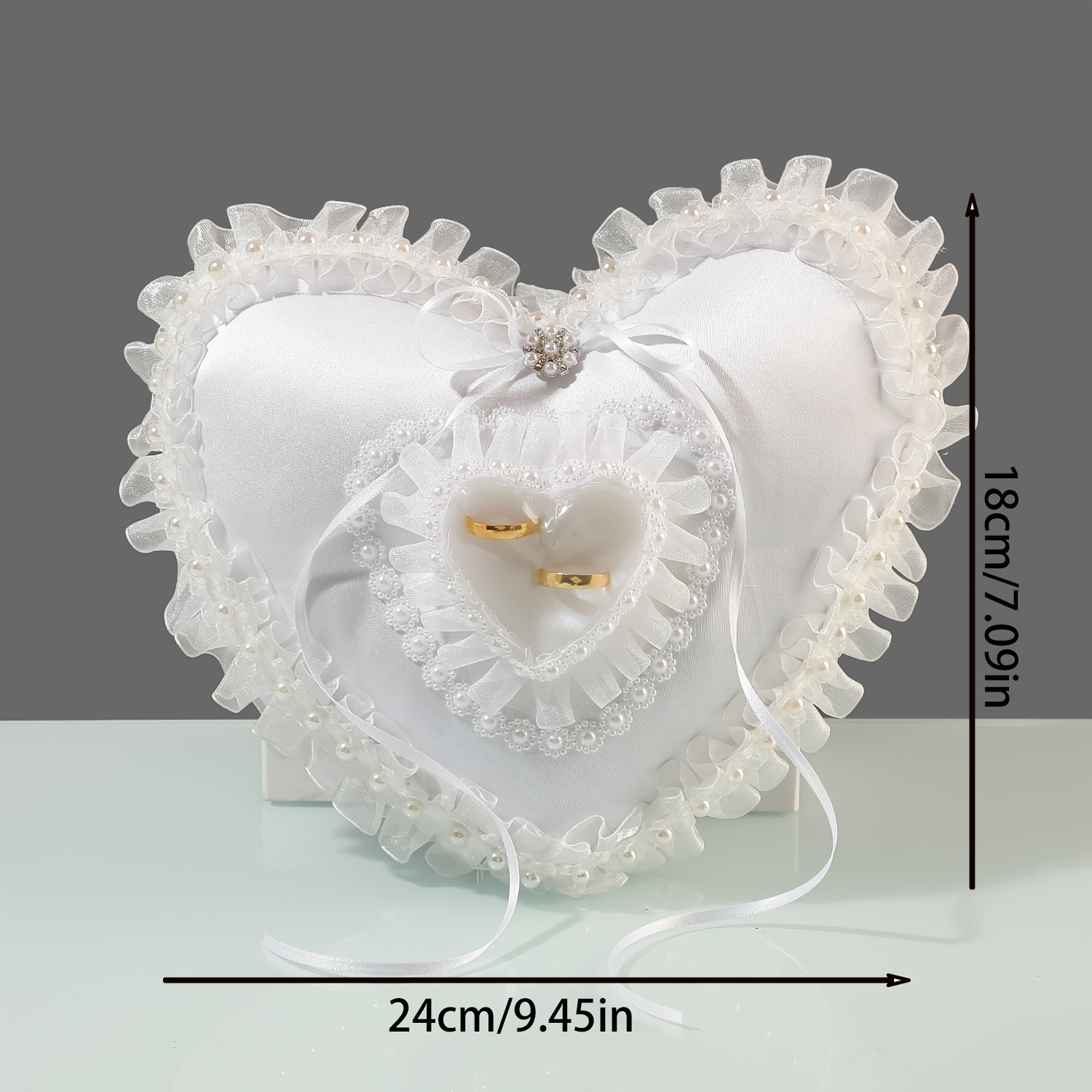 White Heart Shaped Wedding Rin - đánh giá và giá Ring Bearer Pillow